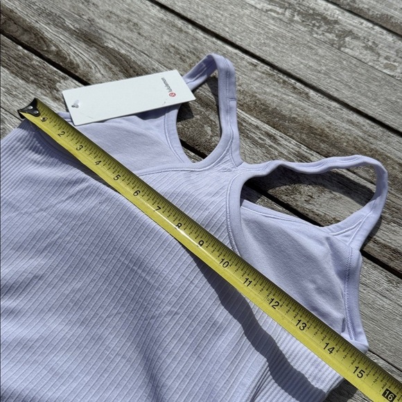 Lululemon Ebb to Street Tank Top, B/C Cup lavender Frost purple size 10 NWT - Picture 4 of 6